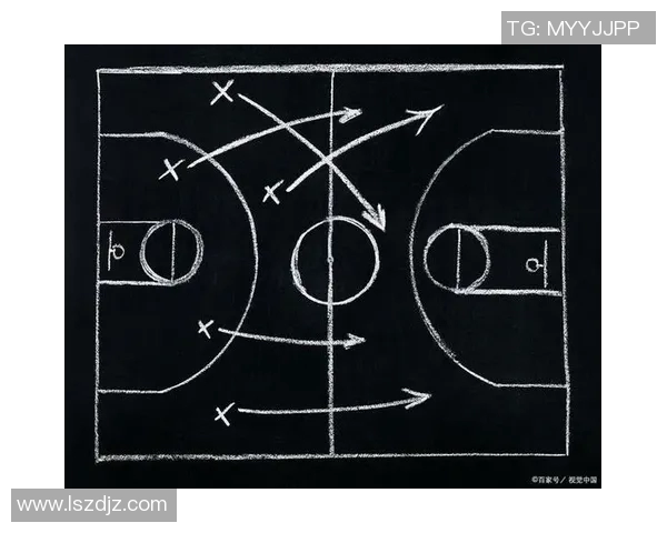 科学篮球战术训练方法探索提升球队竞技水平的有效策略与技巧