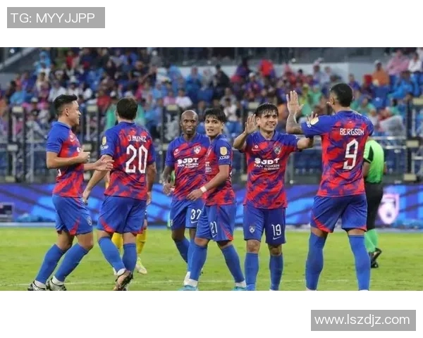 神户胜利与柔佛的巅峰对决展现亚洲足球的魅力与激情